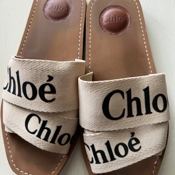 Chloe Shoes - Chloé Women's Woody Logo Slide Sandals - size 8 US / 38 EU in White